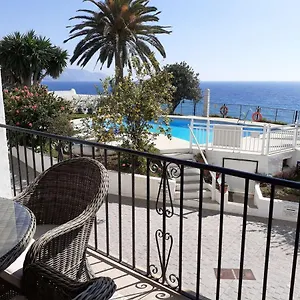 tuhillo-1i-menyber.hotelsinnerja.org/