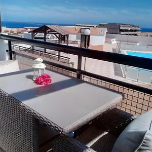 apartamento-reload-fuerteventura-con-vistas-al-mar.in-canary-islands.com/